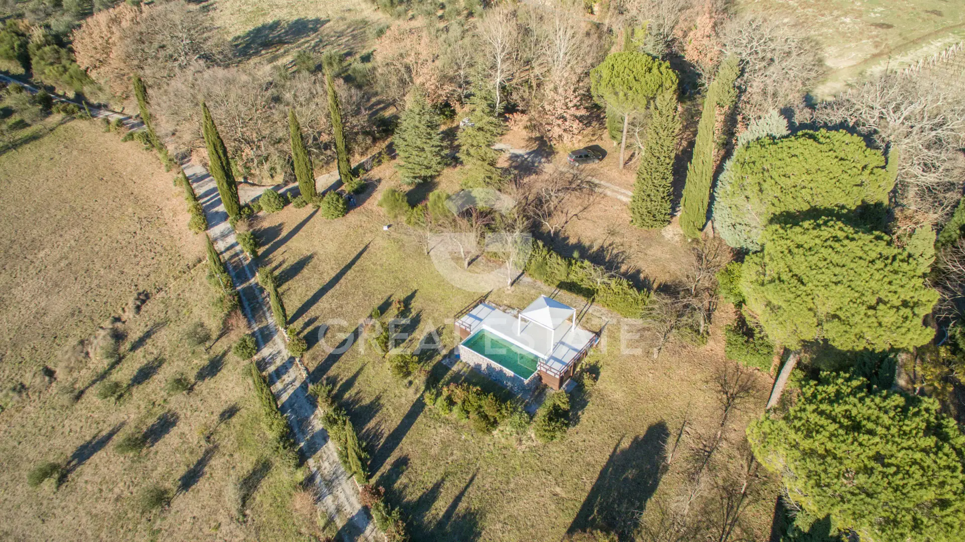 House 548m² in Italy, Terney. Priced at 990000€ rent photo-8