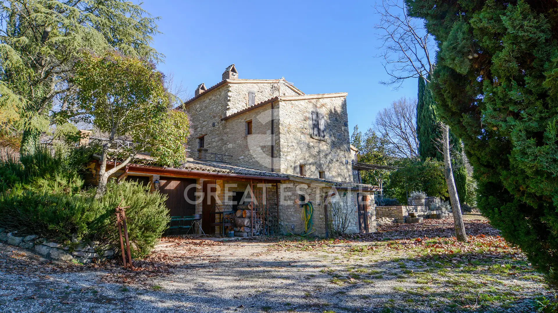 House 548m² in Italy, Terney. Priced at 950000€ rent photo-10