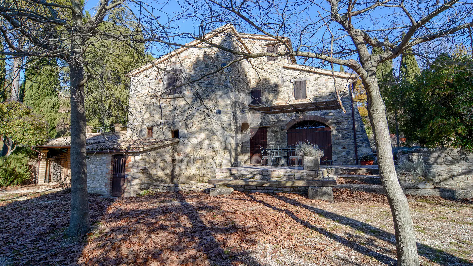 House 548m² in Italy, Terney. Priced at 950000€ rent photo-12