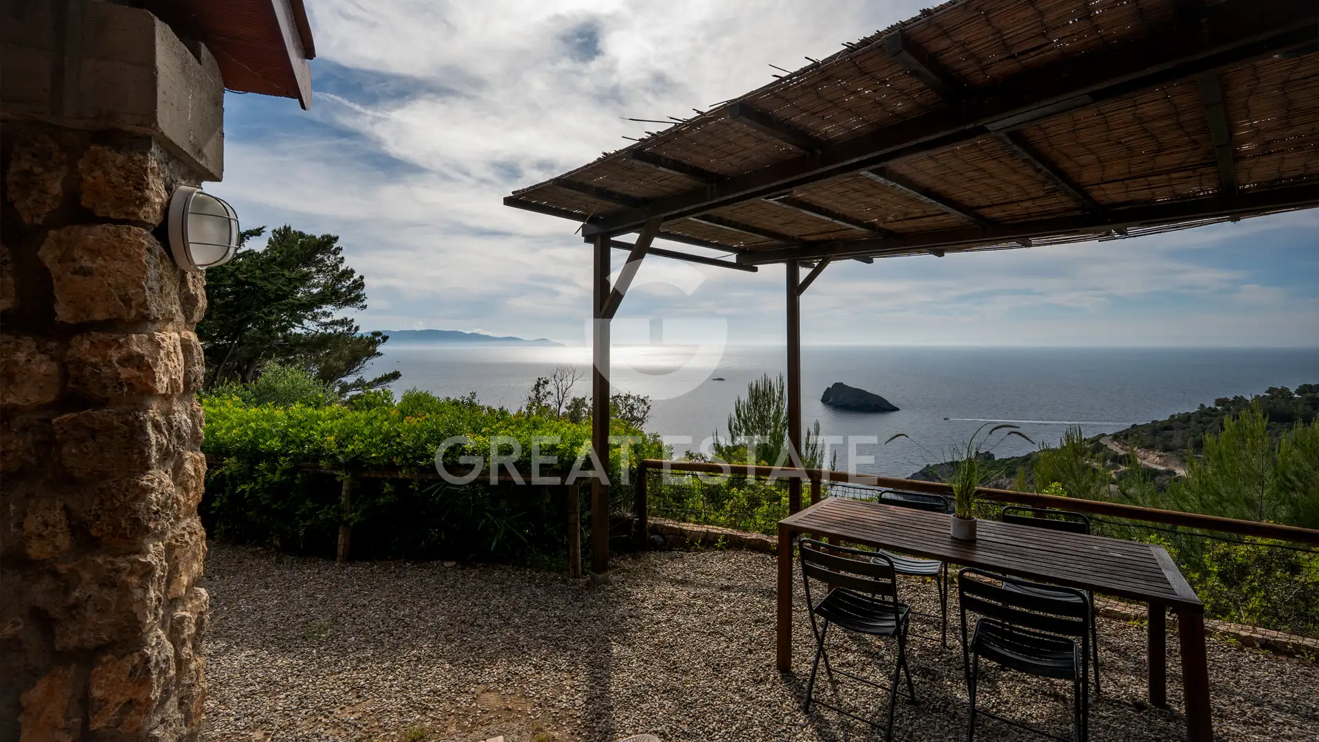 Villa 211m² in Italy, Grosseto. Priced at 1650000€ rent photo-3
