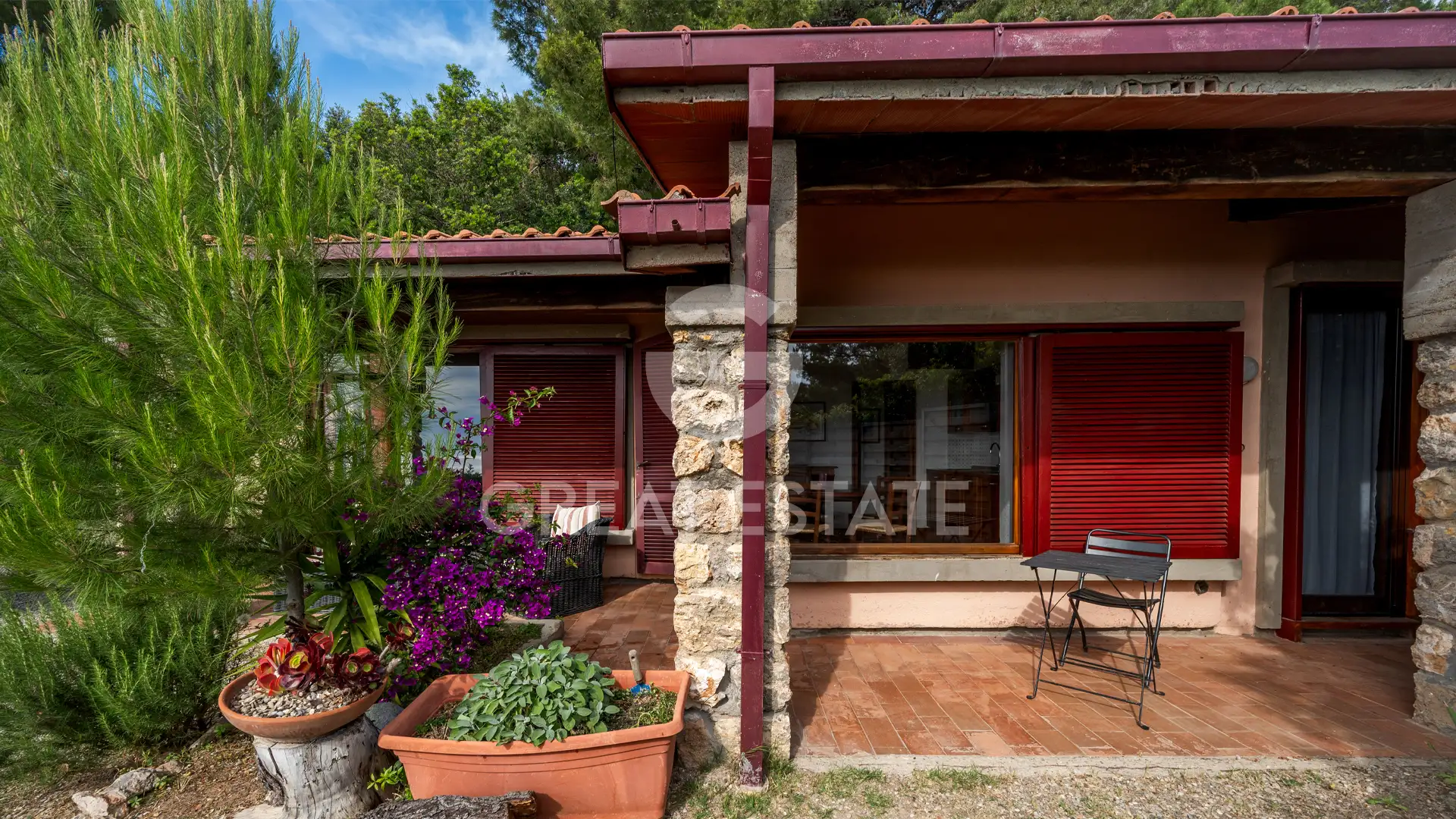 Villa 211m² in Italy, Grosseto. Priced at 1650000€ rent photo-6