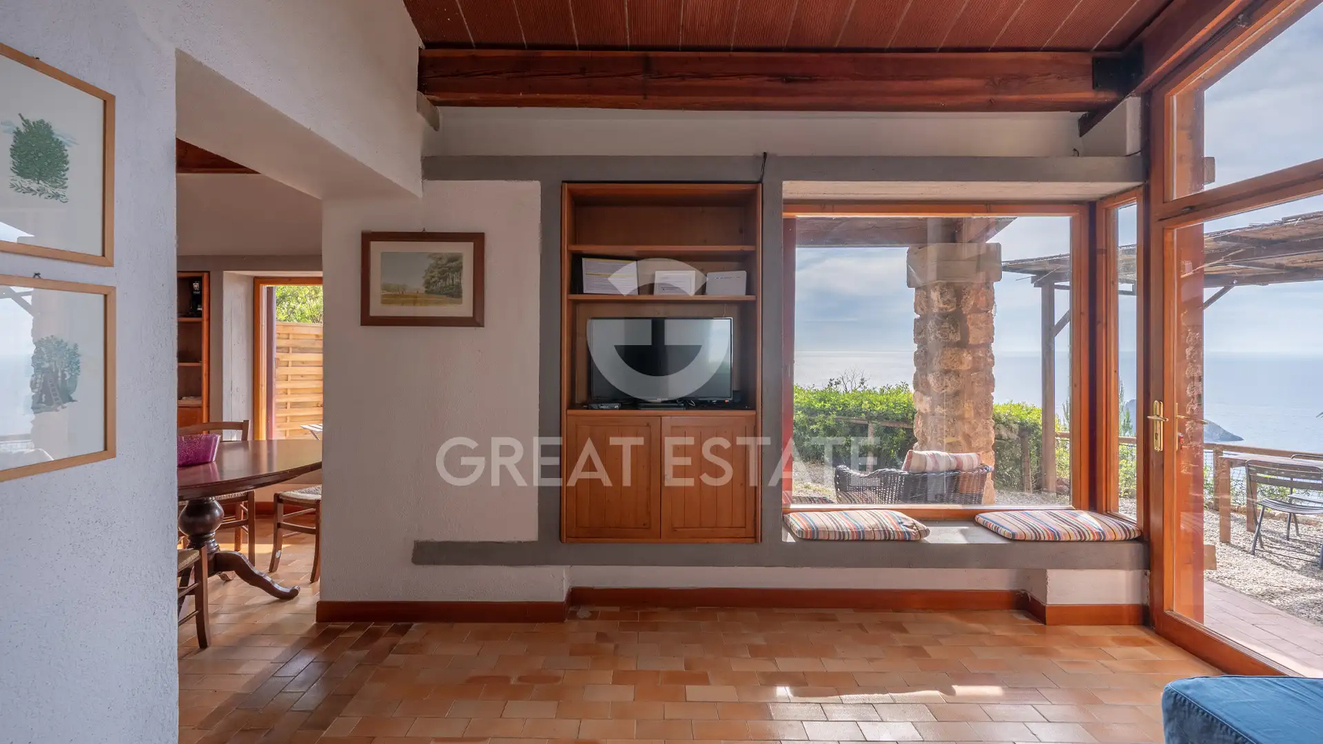 Villa 211m² in Italy, Grosseto. Priced at 1650000€ rent photo-13