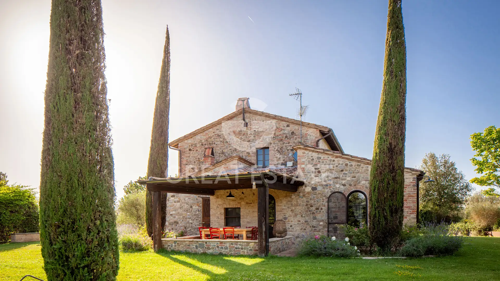 House 343m² in Italy, Perugia. Priced at 1800000€ rent photo-5