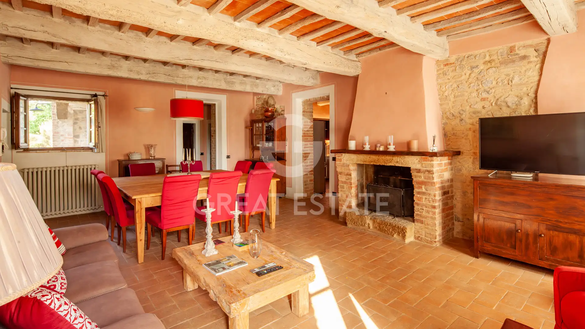 House 343m² in Italy, Perugia. Priced at 1800000€ rent photo-11