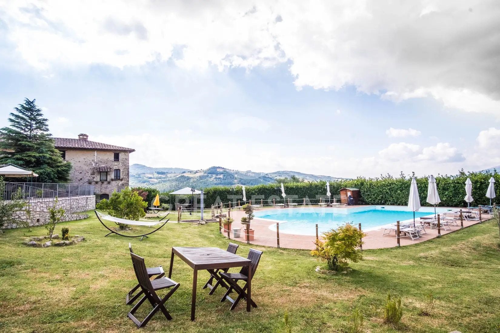 House 1157m² in Italy, Perugia. Priced at 1950000€ rent photo-13