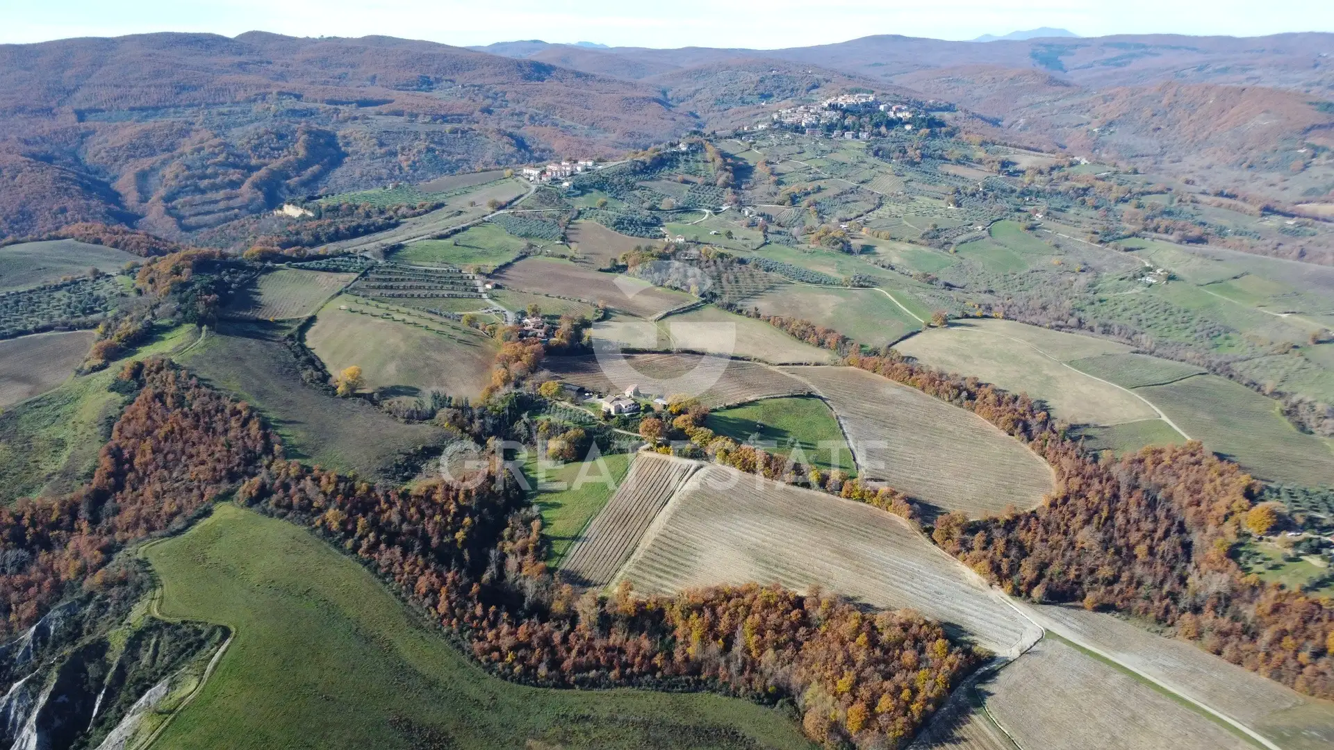 House 1387m² in Italy, Terney. Priced at 1200000€ rent photo-8