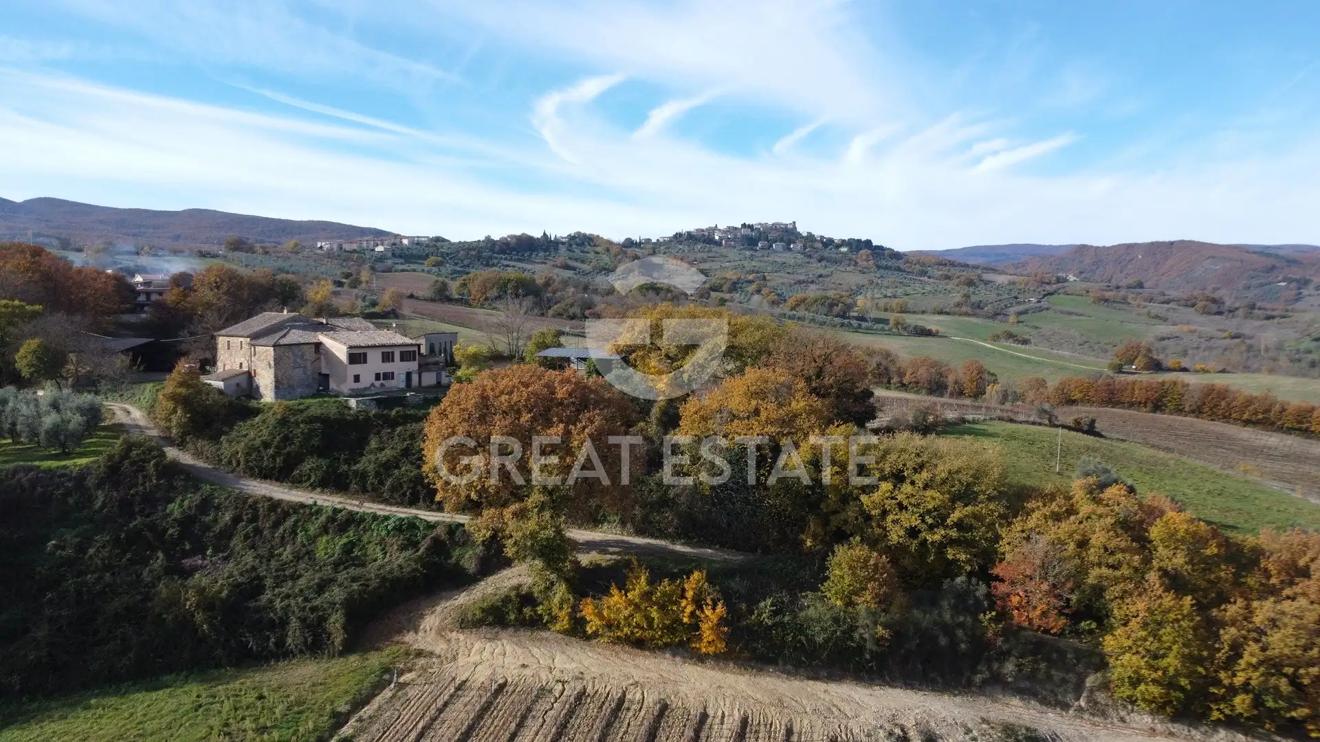House 1387m² in Italy, Terney. Priced at 1200000€ rent photo-10