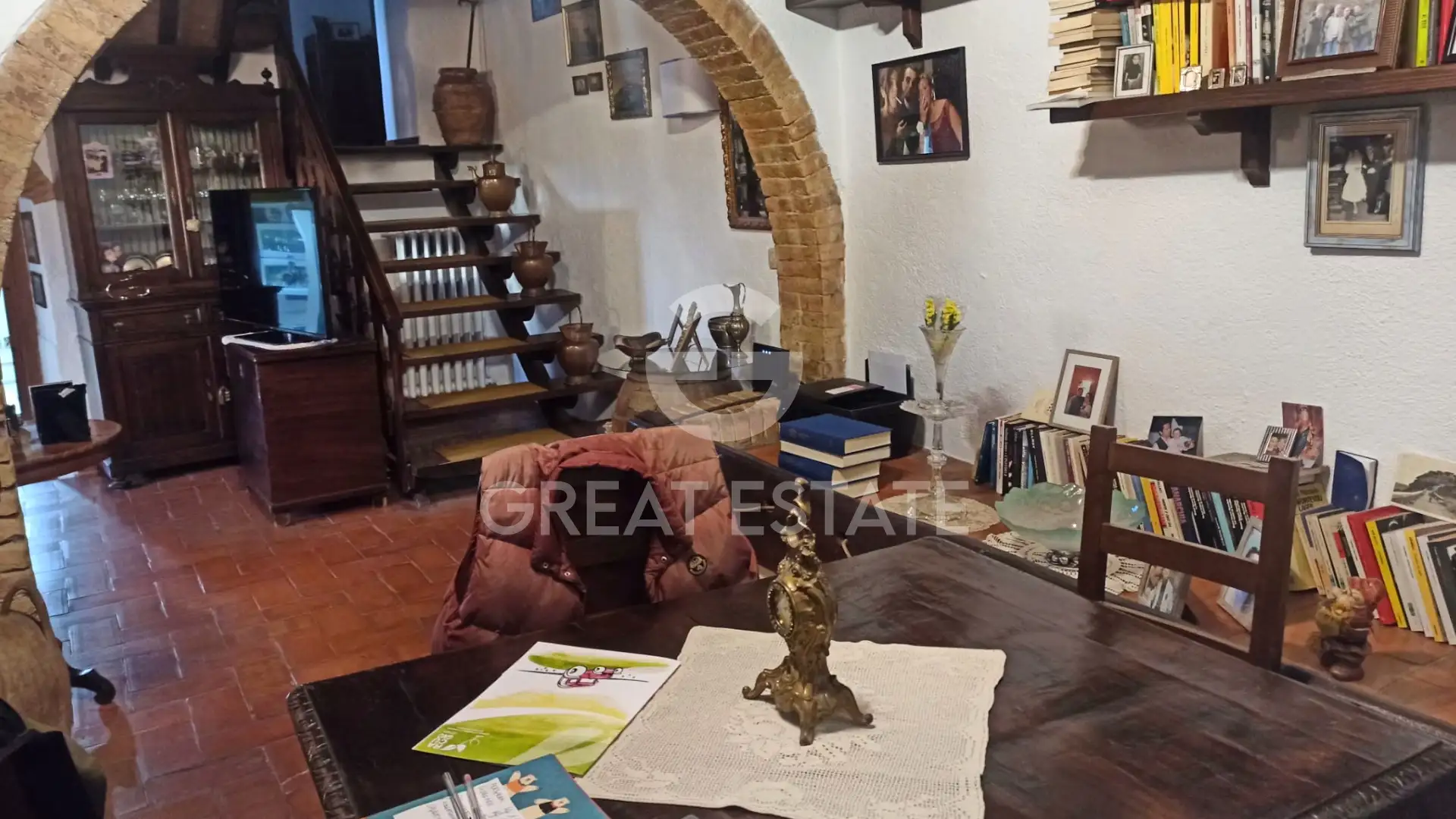 House 1387m² in Italy, Terney. Priced at 1200000€ rent photo-15