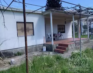 Buy in Italy for 500000€