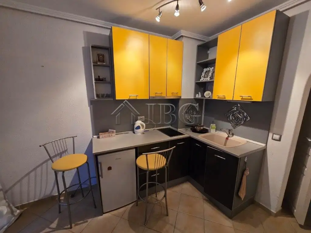 Flat 37m² in Bulgaria, Burgas. Priced at 69000€ rent photo-6