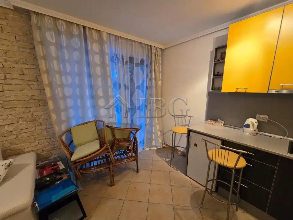 Flat 37m² in Bulgaria, Burgas. Priced at 69000€ rent photo-7