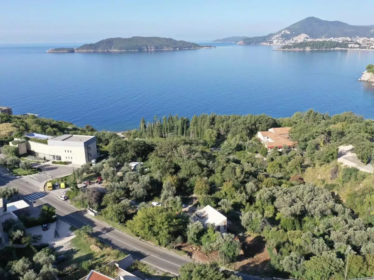 Land 1m² in Montenegro, Kamenovo. Priced at 600000€ rent photo-3