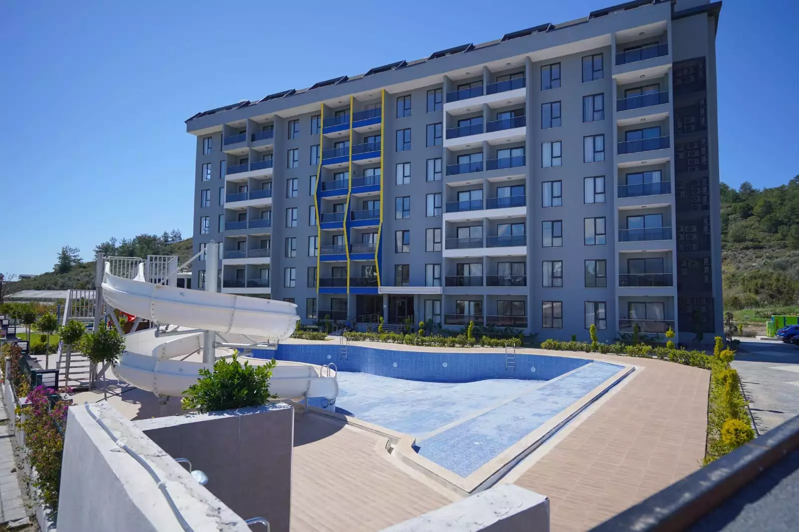 Flat 55m² in Turkey, Gazipasа. Priced at 88000€ rent photo-3