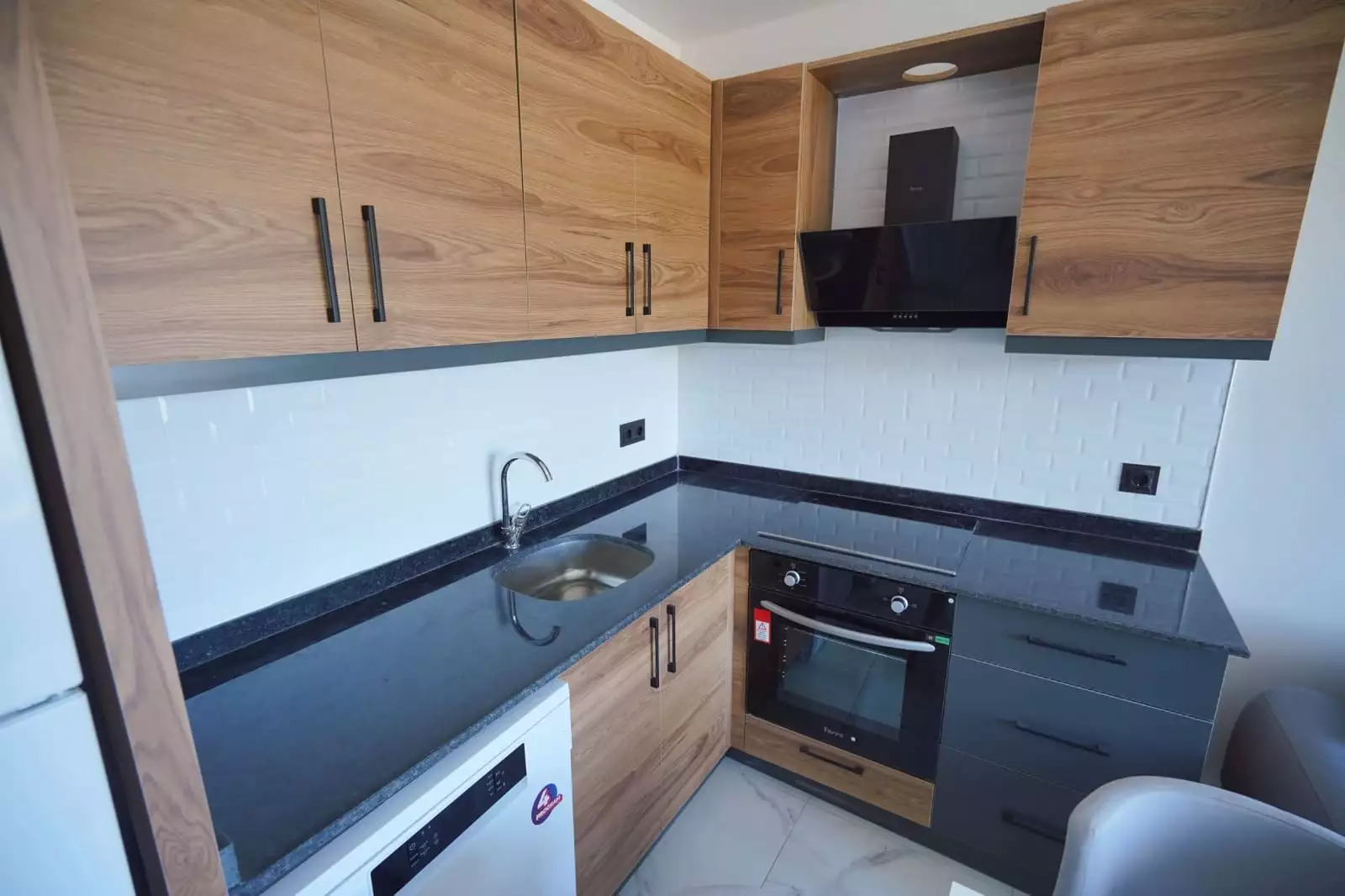 Flat 55m² in Turkey, Gazipasа. Priced at 88000€ rent photo-27