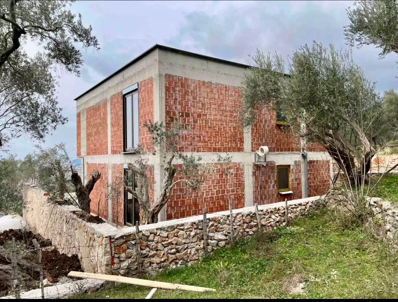 House 210m² in Montenegro, Bar. Priced at 320000€ rent photo-2