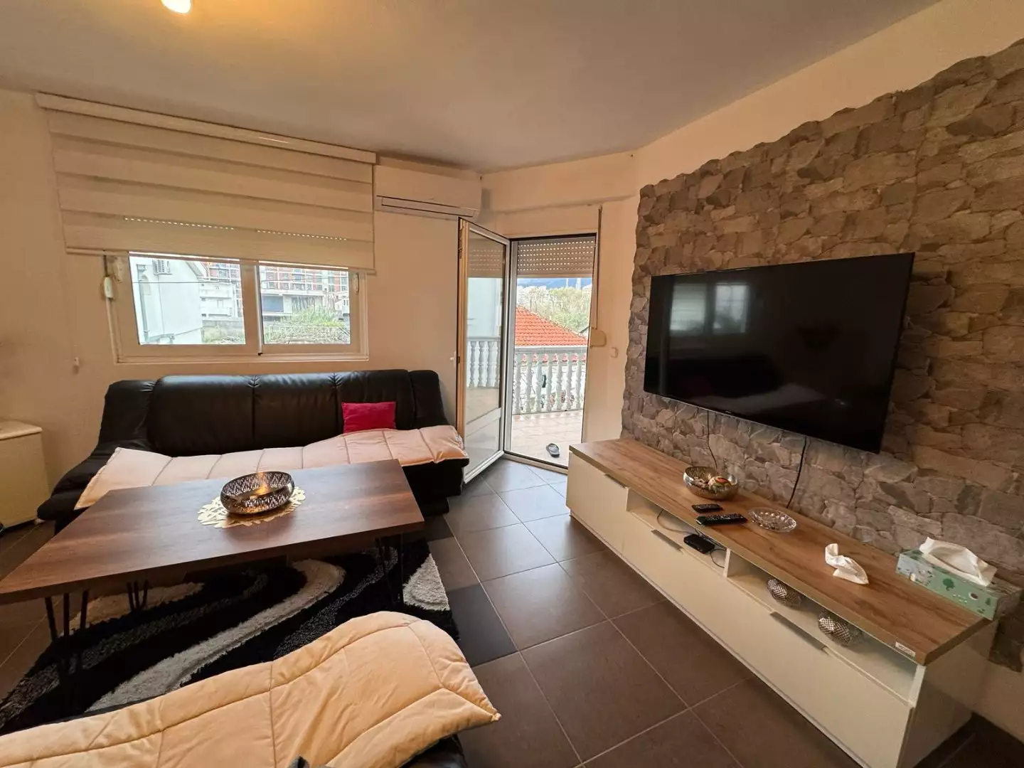 House 211m² in Montenegro, Bar. Priced at 285000€ rent photo-6