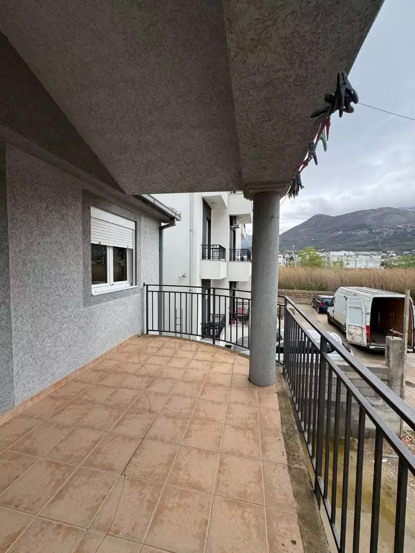 House 211m² in Montenegro, Bar. Priced at 285000€ rent photo-11