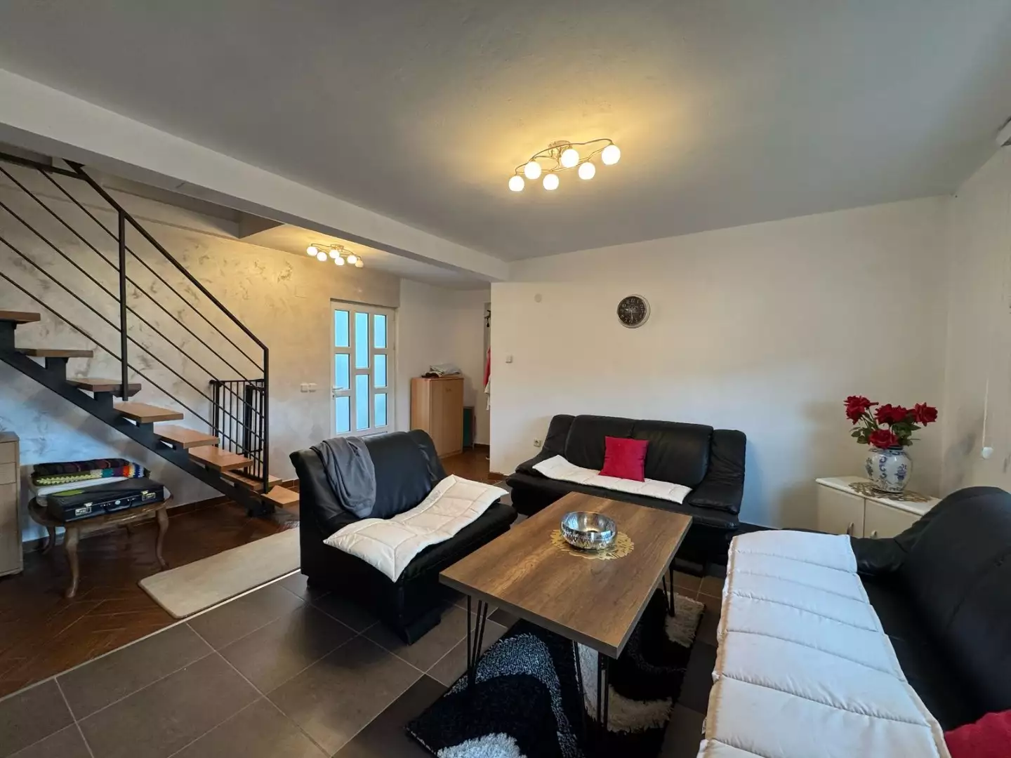 House 211m² in Montenegro, Bar. Priced at 285000€ rent photo-44