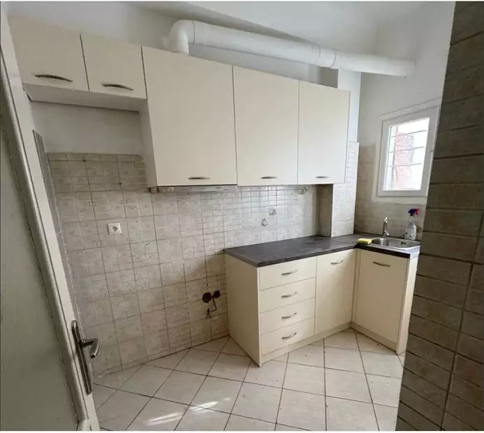 Flat 65m² in Greece, Athens. Priced at 115000€ rent photo-3