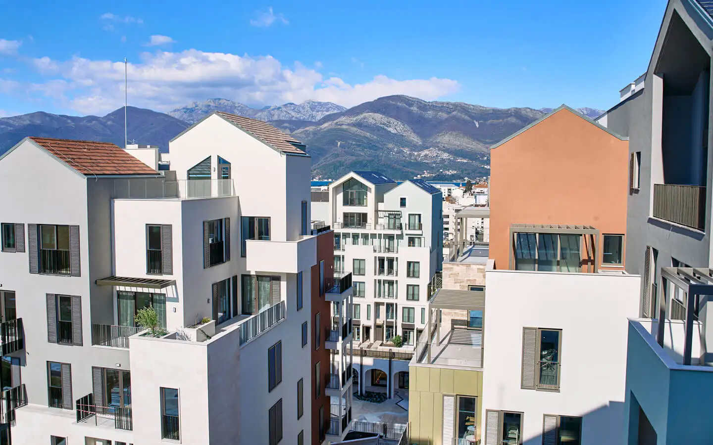 Flat 102m² in Montenegro, Tivat. Priced at 790000€ rent photo-5
