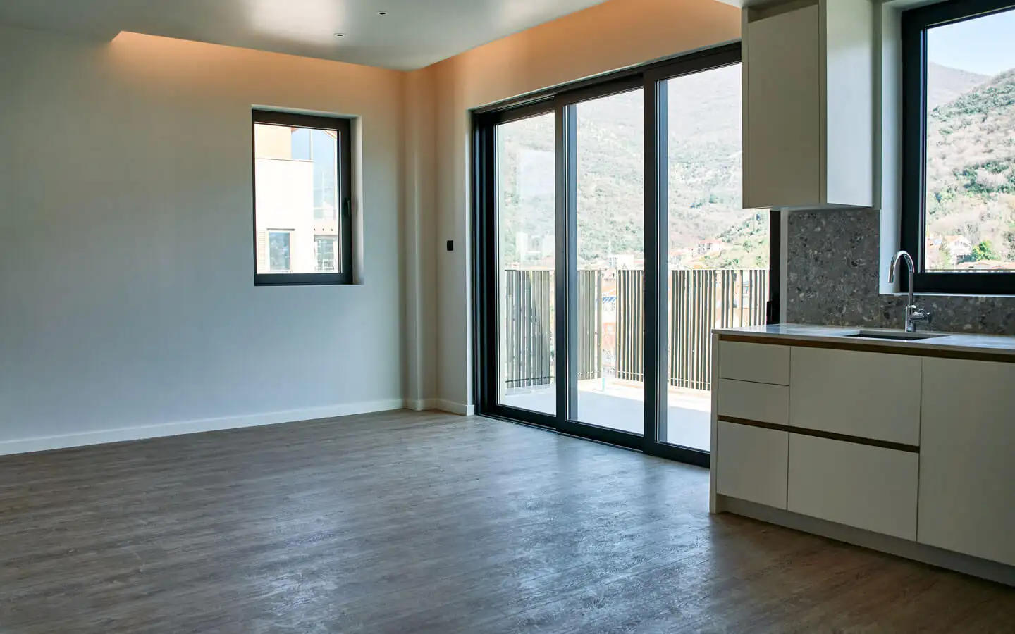 Flat 102m² in Montenegro, Tivat. Priced at 790000€ rent photo-18