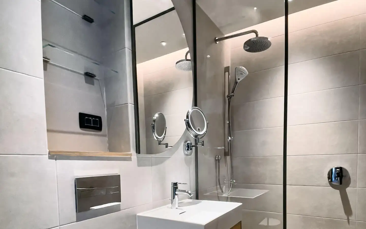 Flat 102m² in Montenegro, Tivat. Priced at 790000€ rent photo-31