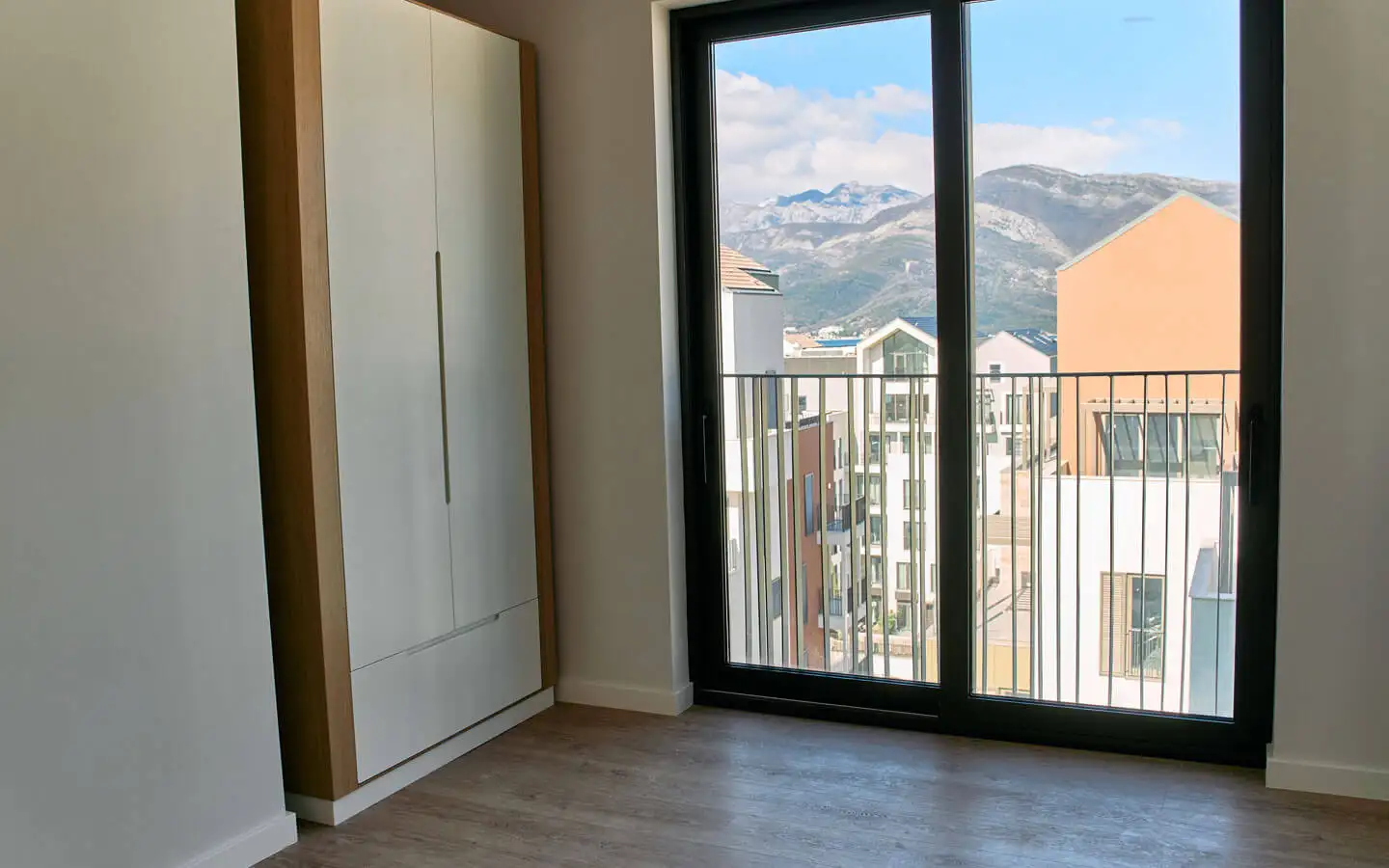 Flat 102m² in Montenegro, Tivat. Priced at 790000€ rent photo-33