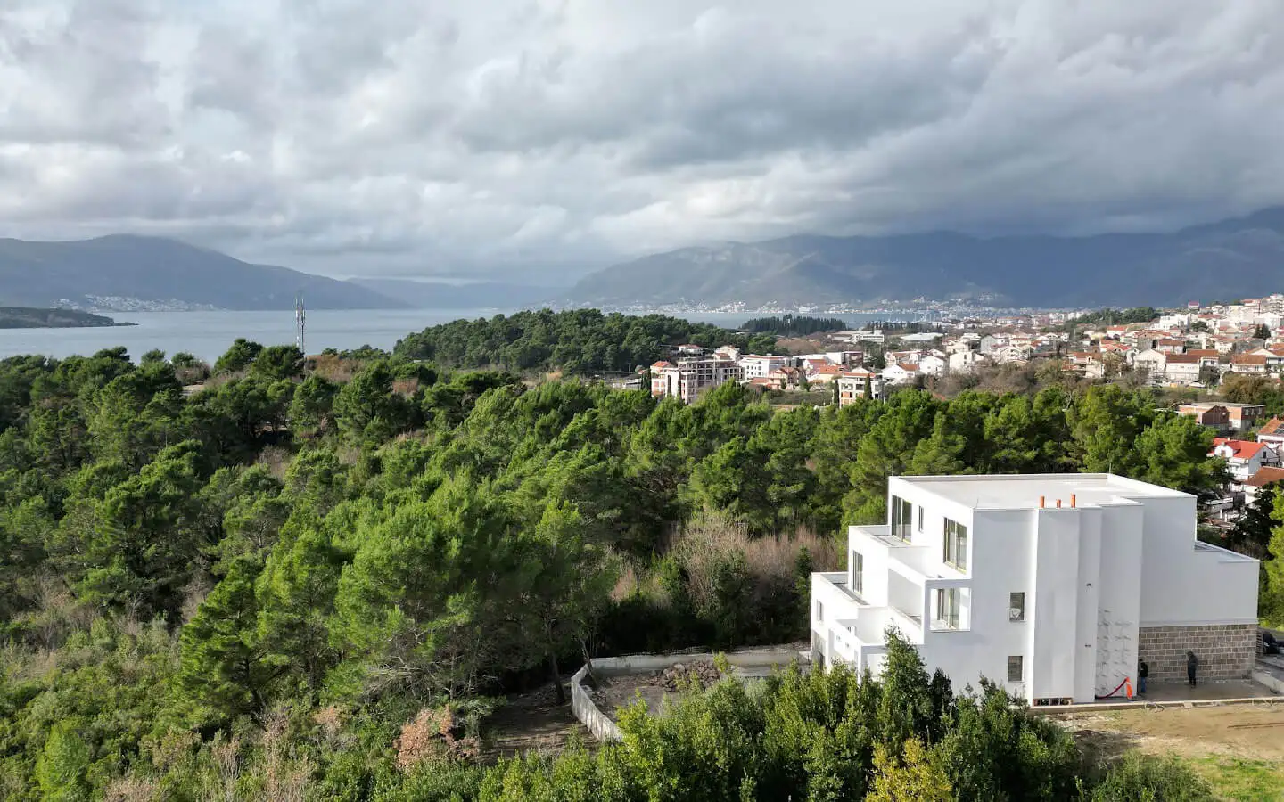 Flat 90m² in Montenegro, Tivat. Priced at 198000€ rent photo-4