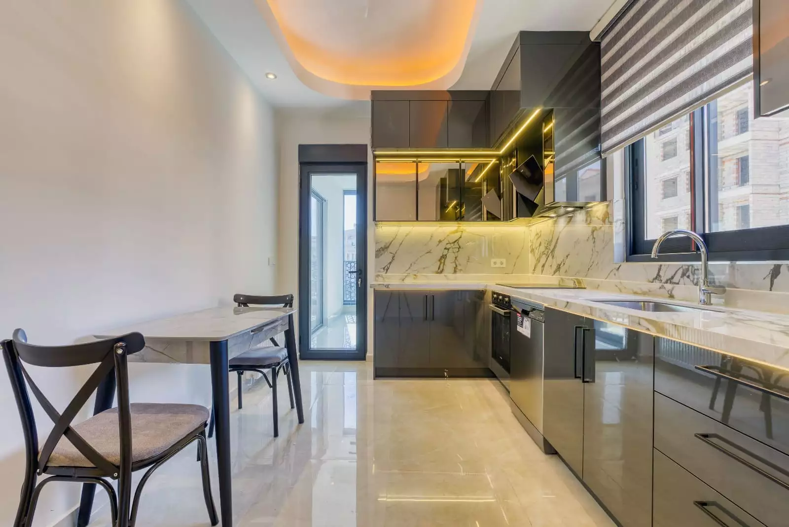 Flat 125m² in Turkey, Alanya. Priced at 264000€ rent photo-15