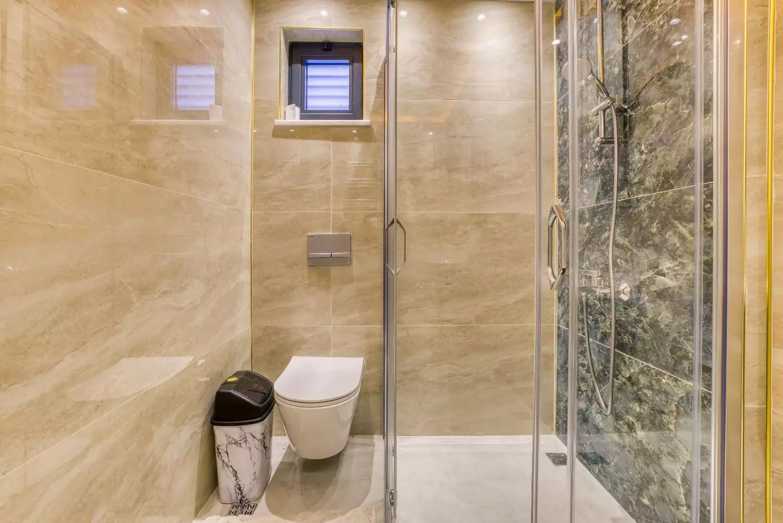 Flat 125m² in Turkey, Alanya. Priced at 264000€ rent photo-22