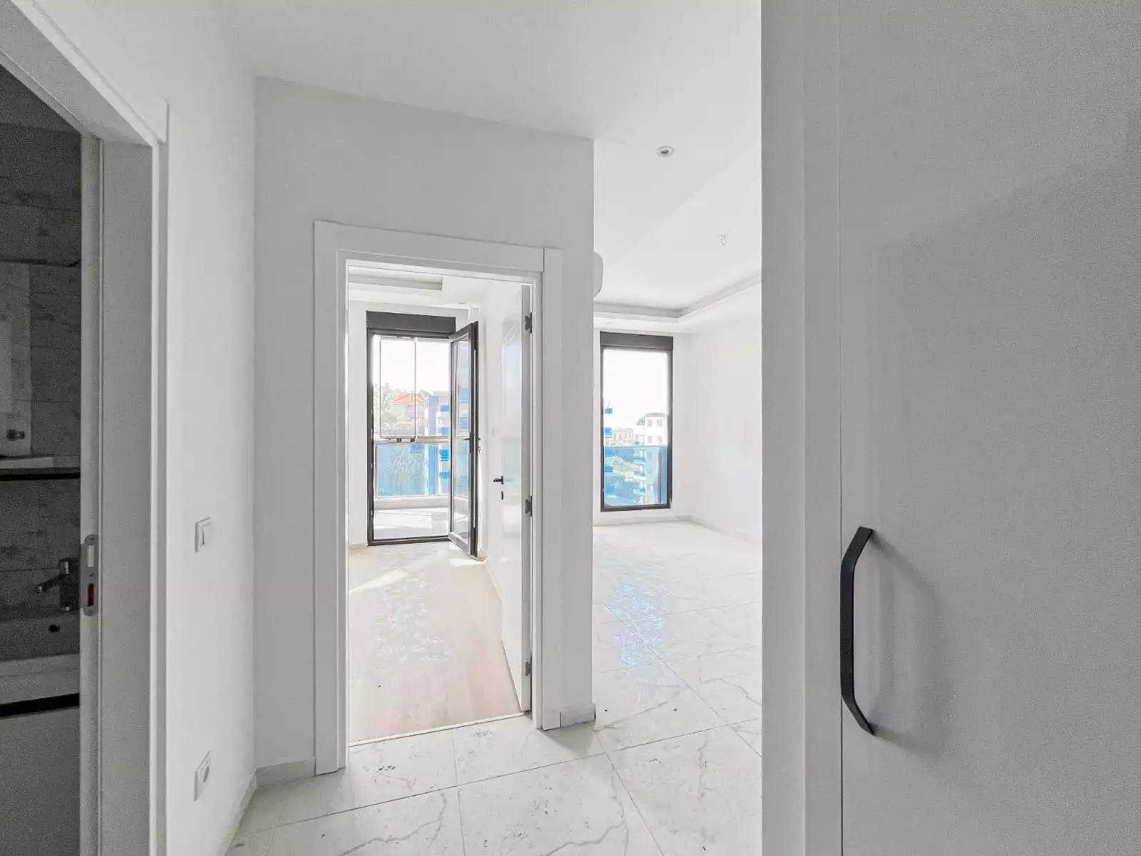 Flat 55m² in Turkey, Kargicak. Priced at 93500€ rent photo-13