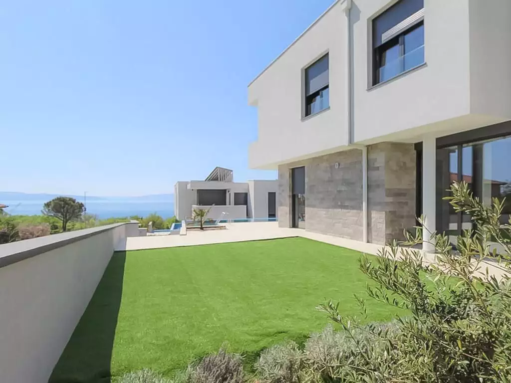 Villa 330m² in Croatia, Kostrena. Priced at 1900000€ rent photo-7