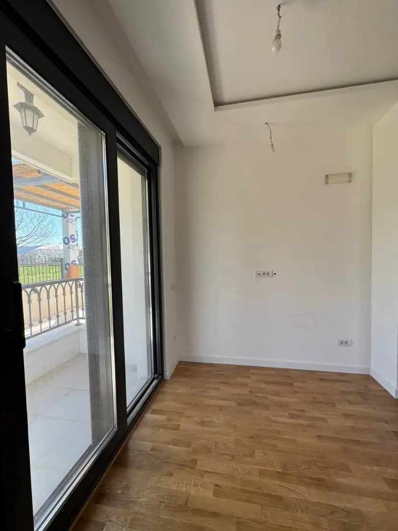 Flat 33m² in Montenegro, Bar. Priced at 103000€ rent photo-2