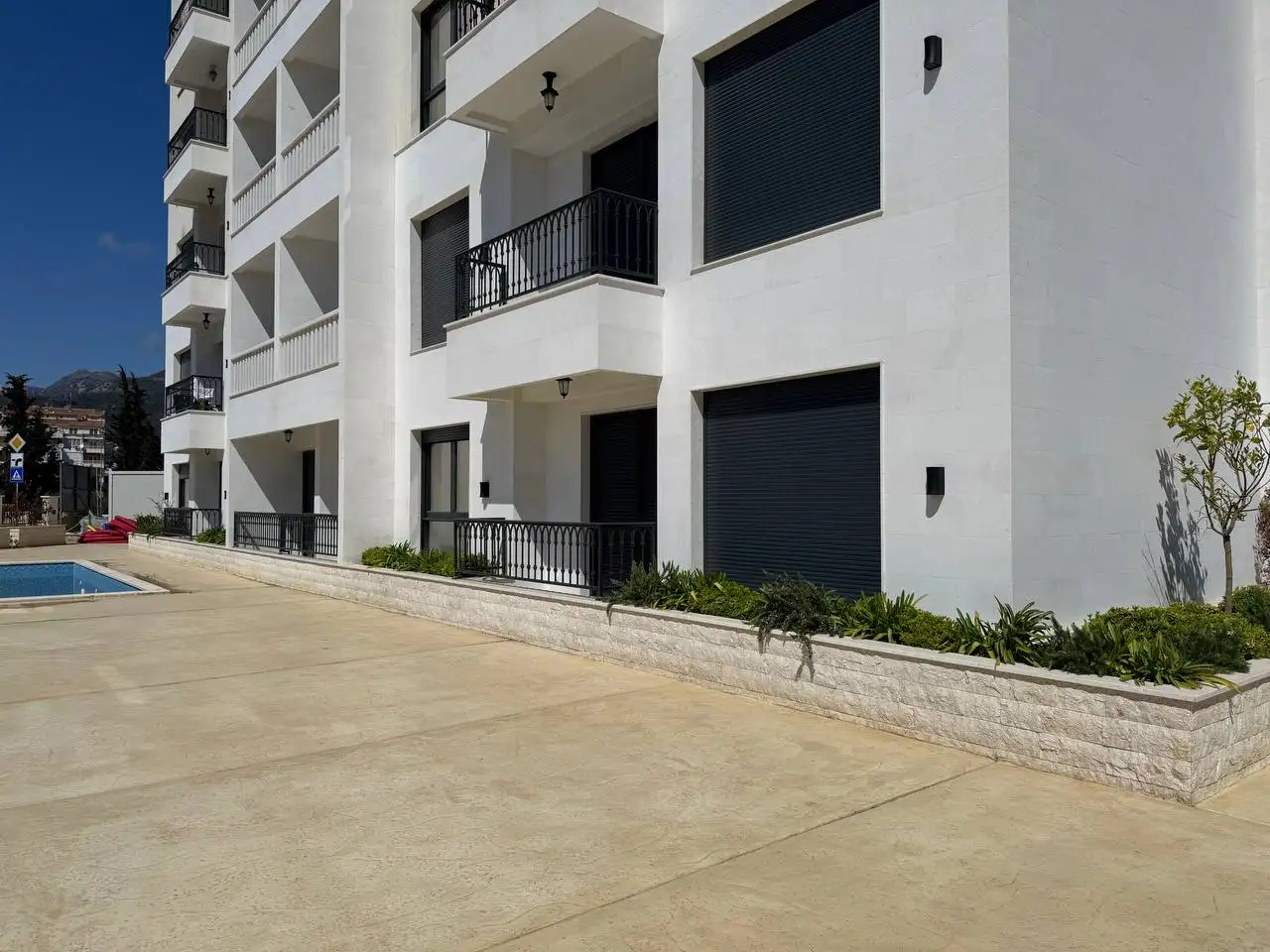 Flat 33m² in Montenegro, Bar. Priced at 103000€ rent photo-10