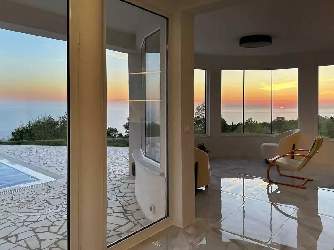 House 240m² in Montenegro, Dobra Voda. Priced at 599000€ rent photo-8