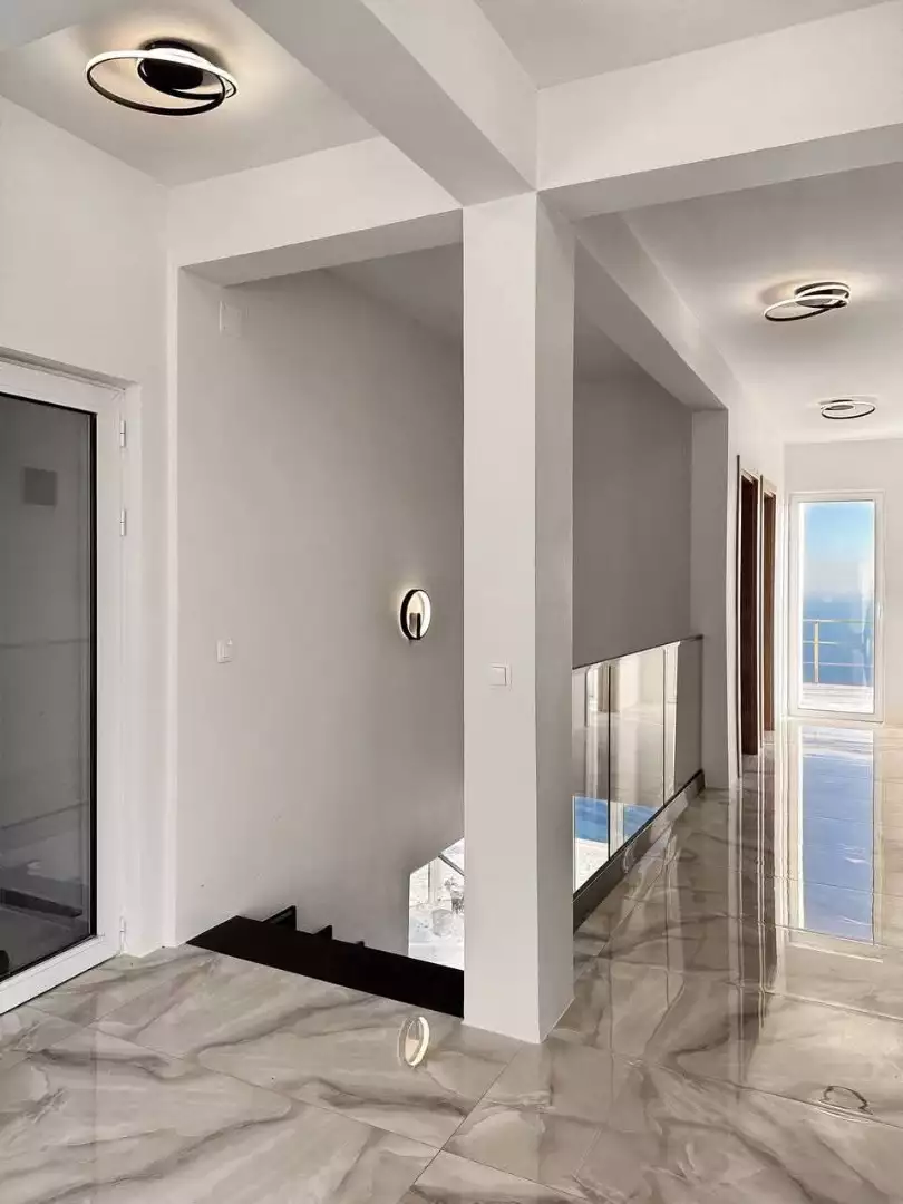 House 240m² in Montenegro, Dobra Voda. Priced at 599000€ rent photo-14