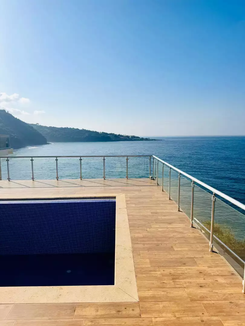 House 450m² in Montenegro, Dobra Voda. Priced at 1390000€ rent photo-5