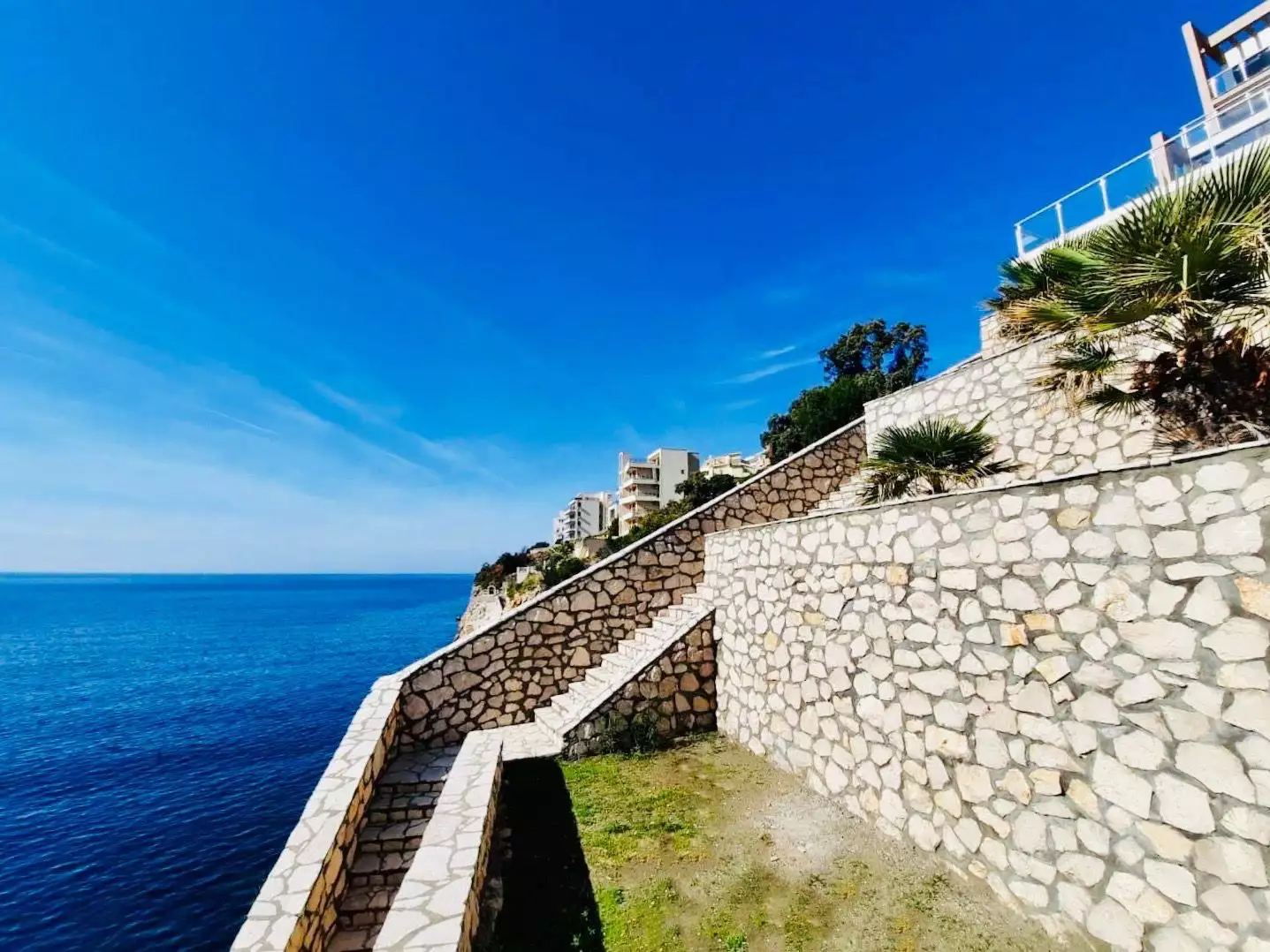 House 450m² in Montenegro, Dobra Voda. Priced at 1390000€ rent photo-38
