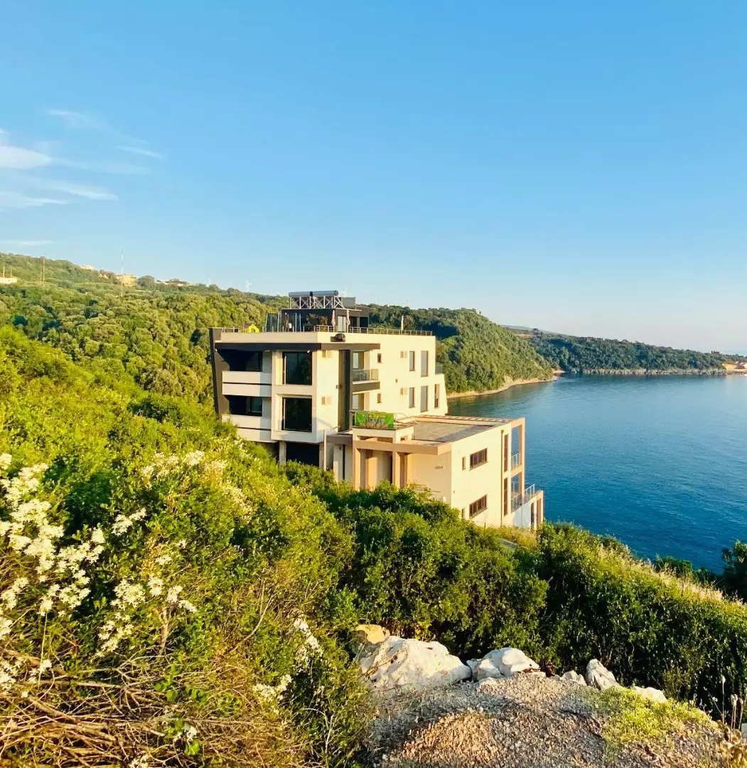 House 450m² in Montenegro, Dobra Voda. Priced at 1390000€ rent photo-43