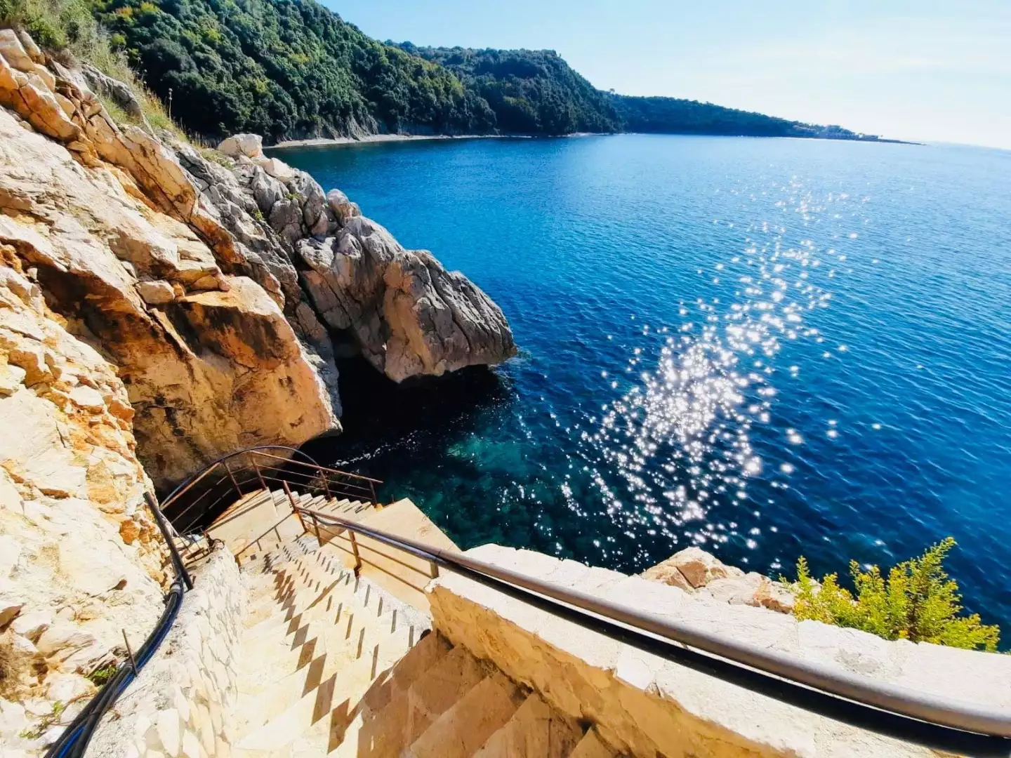 House 450m² in Montenegro, Dobra Voda. Priced at 1390000€ rent photo-44