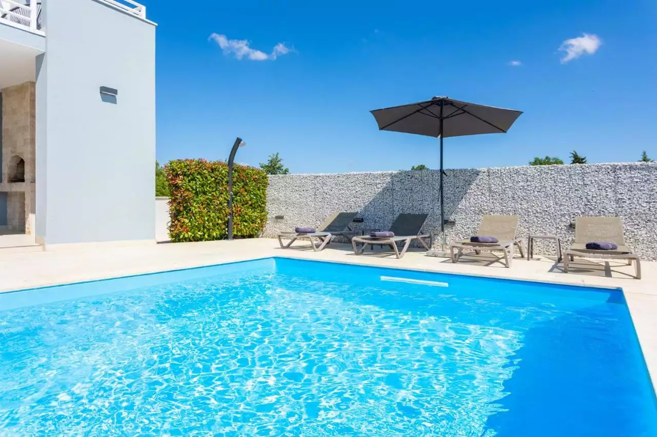 House 230m² in Croatia, Pula. Priced at 780000€ rent photo-3