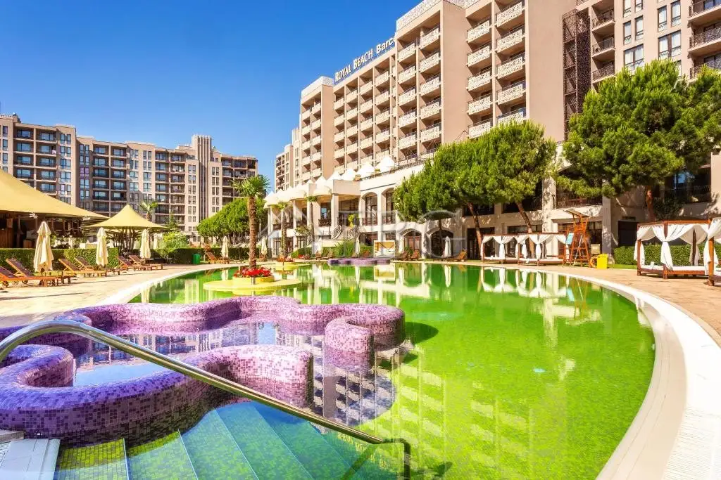 Flat 70m² in Bulgaria, Sunny Beach. Priced at 80000€ rent photo-10