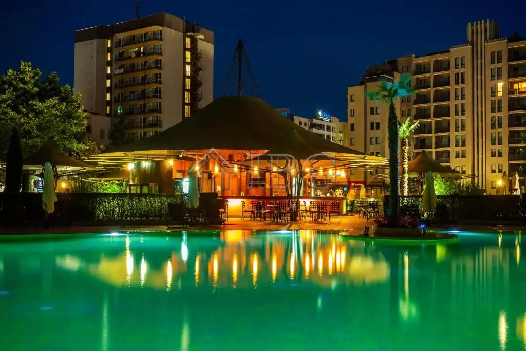 Flat 70m² in Bulgaria, Sunny Beach. Priced at 80000€ rent photo-11