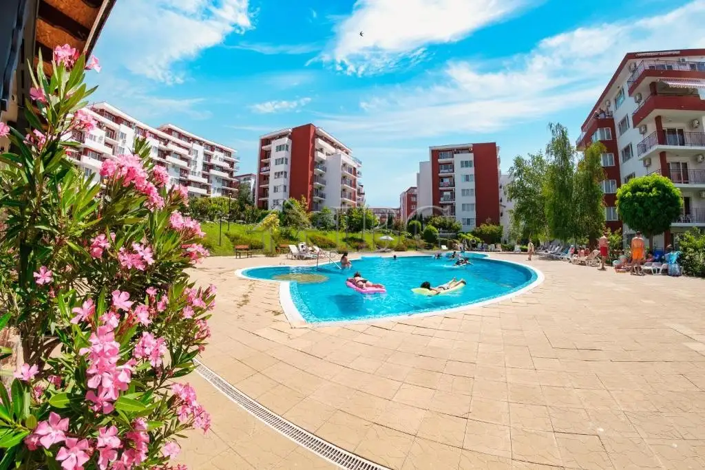 Flat 33m² in Bulgaria, Sveti Vlas. Priced at 52000€ rent photo-3