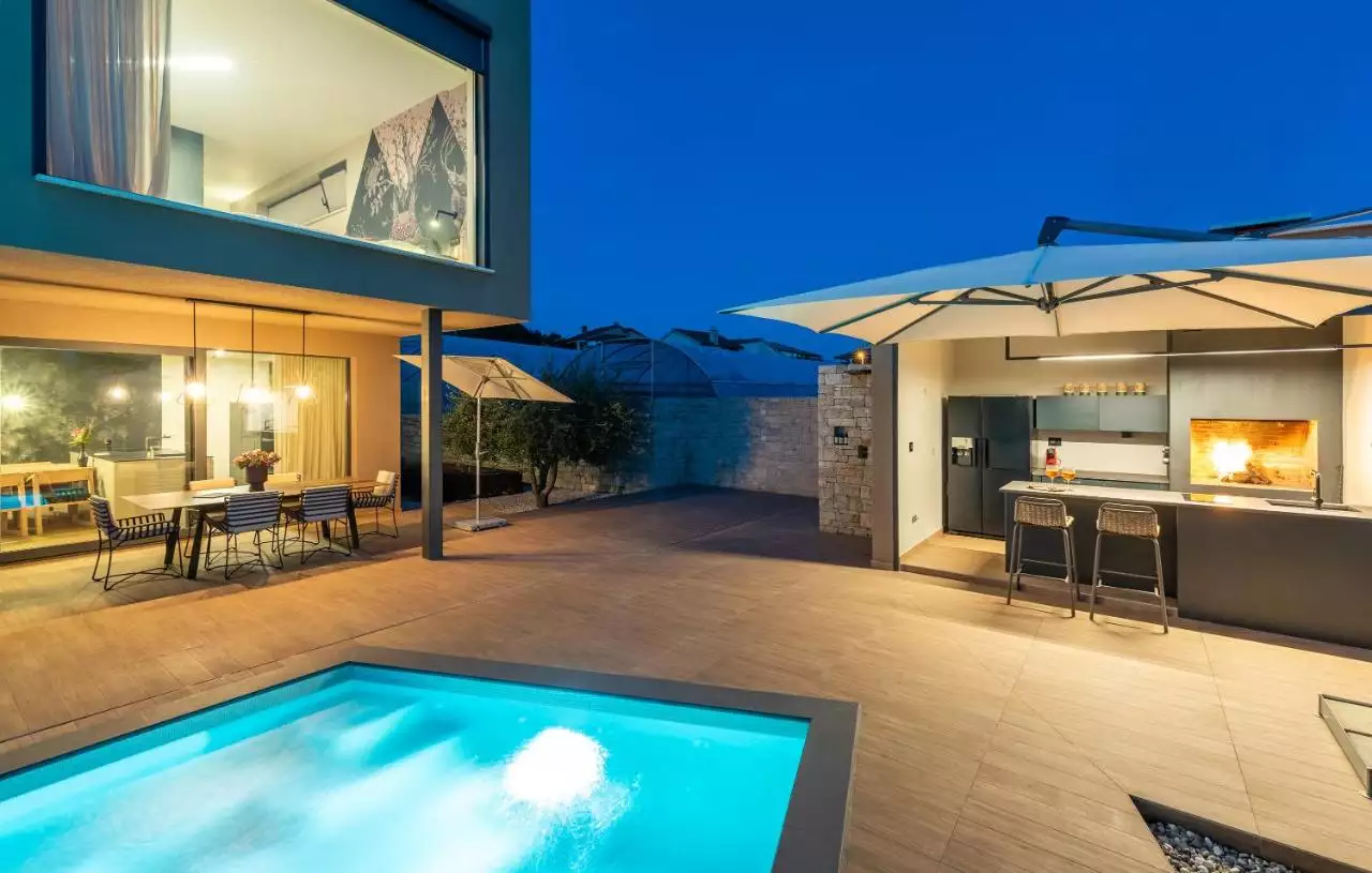 House 262m² in Croatia, Umag. Priced at 1580000€ rent photo-2