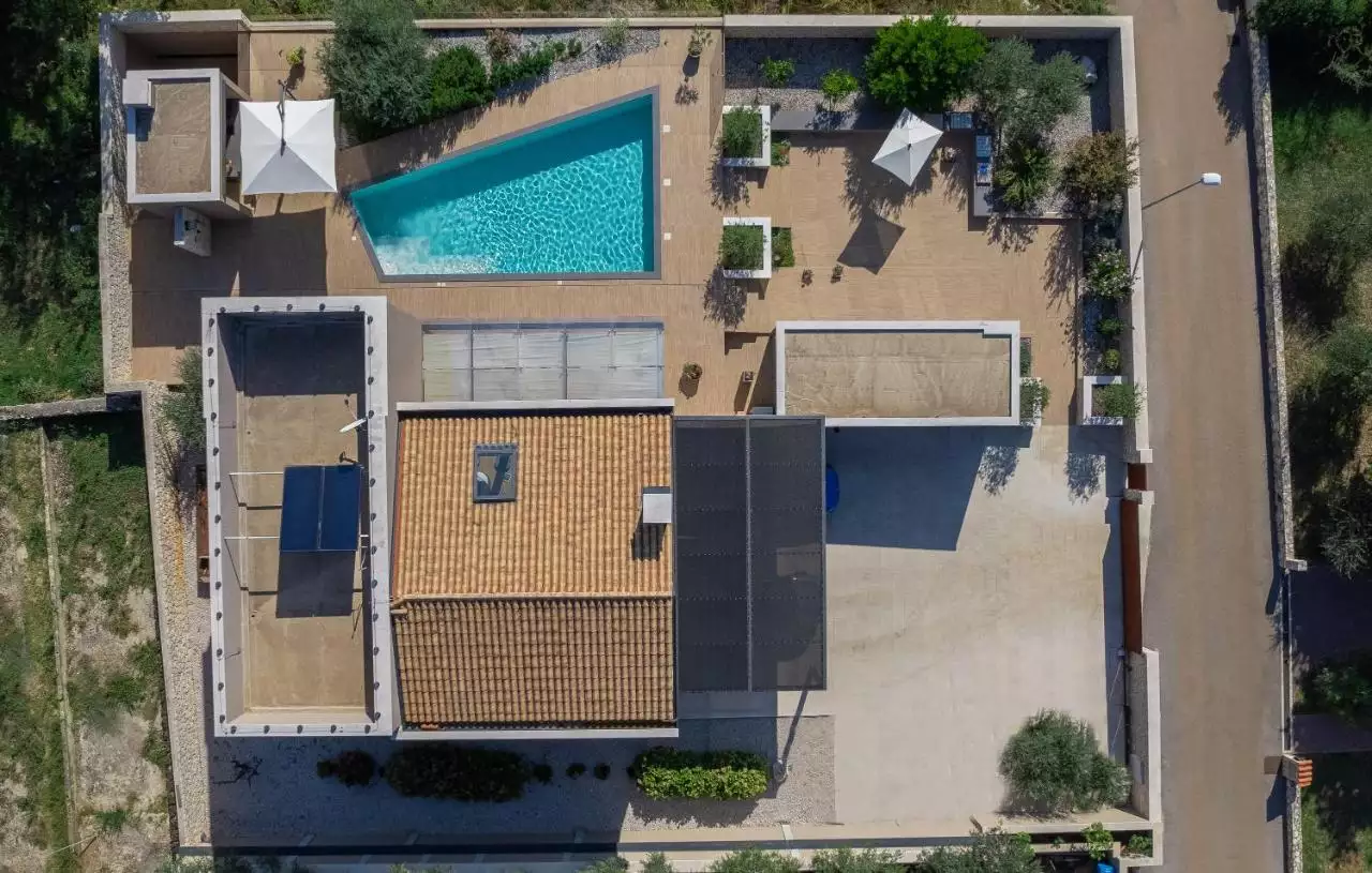 House 262m² in Croatia, Umag. Priced at 1580000€ rent photo-4