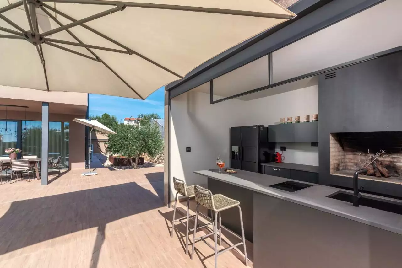 House 262m² in Croatia, Umag. Priced at 1580000€ rent photo-12