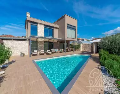 Buy in Croatia for 1580000€