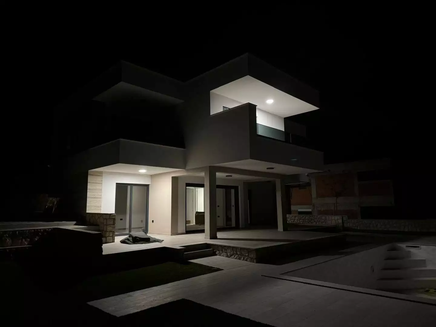 Villa 238m² in Croatia, Novalja. Priced at 970000€ rent photo-4