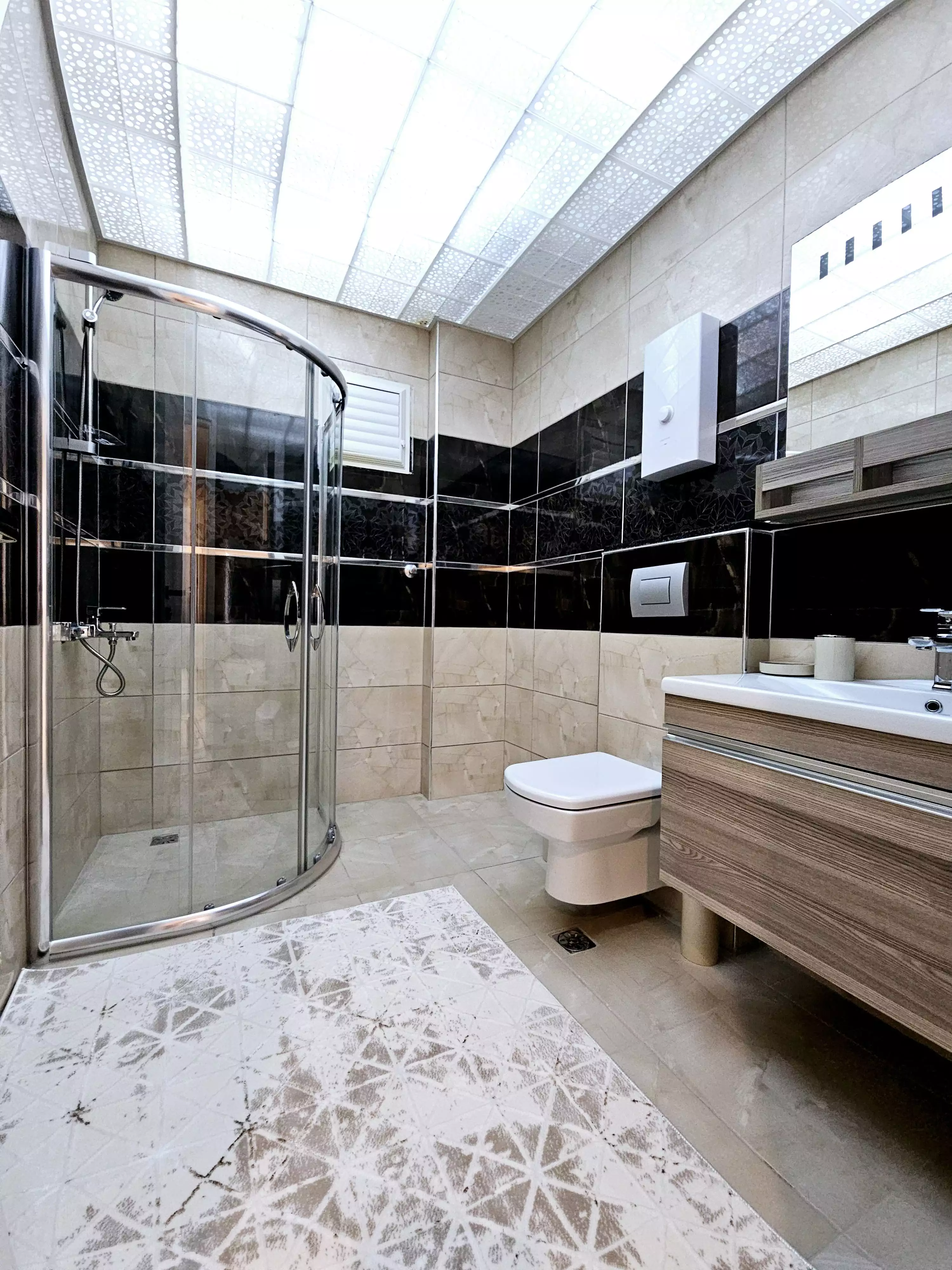 Flat 135m² in Turkey, Mahmutlar. Priced at 163000€ rent photo-24